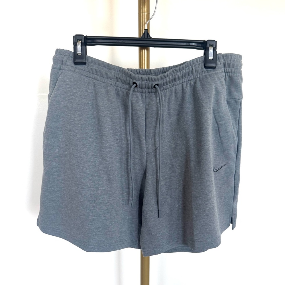 Nike Athletic Gray Shorts for Men | Size S
